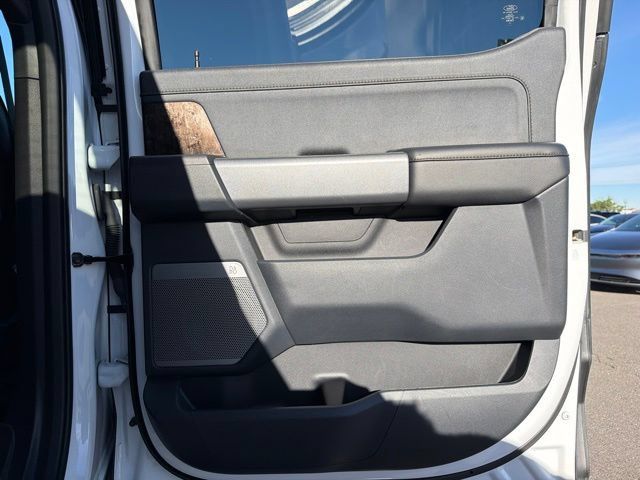 Used 2023 Ford F150 Lightning Lariat AWD/4WD image 12