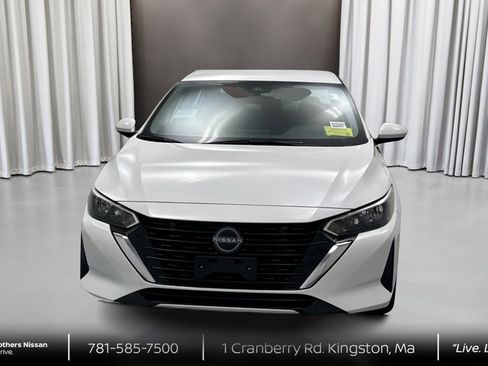 New 2025 Nissan Sentra S image 2