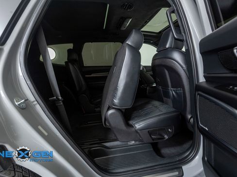 Used 2024 Kia Telluride SX Prestige X-Pro AWD/4WD image 40