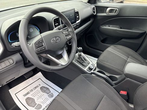 New 2026 Hyundai Venue SEL image 10