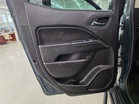 Used 2017 Chevrolet Colorado LT w/ LT Convenience Package AWD/4WD image 33