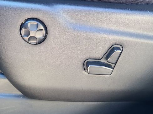 Used 2024 Dodge Durango GT image 23