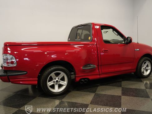 Used 2003 Ford F150 Lightning RWD image 14