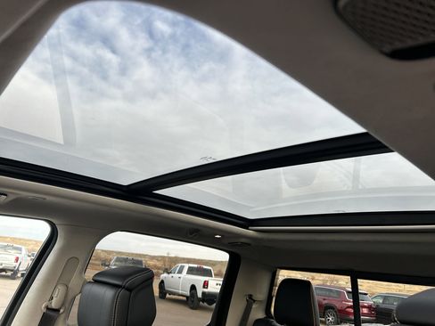 New 2026 RAM 1500 Tungsten AWD/4WD image 17