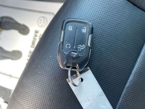 Used 2021 Chevrolet Silverado 1500 LTZ w/ LTZ Premium Package image 34