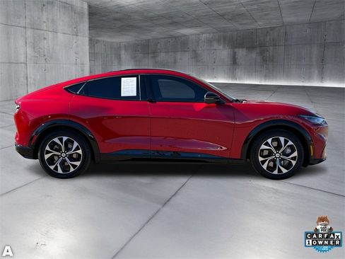 Used 2022 Ford Mustang Mach-E Premium image 8