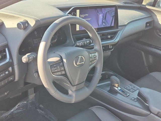 Used 2025 Lexus UX 300h FWD w/ Accessory Package (Z2) image 12