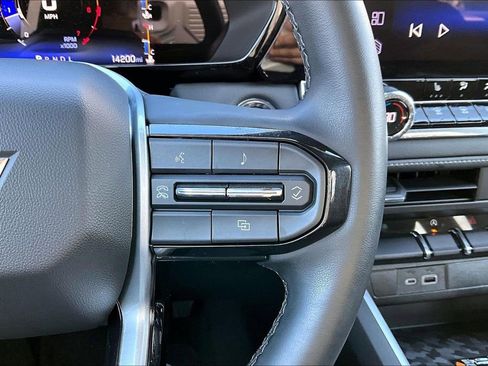 Certified 2023 Chevrolet Colorado LT w/ LT Convenience Package II image 28