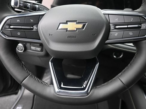 New 2026 Chevrolet Suburban Premier w/ Sun And Tow Package AWD/4WD image 19
