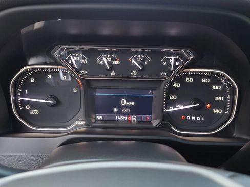 Used 2023 GMC Sierra 2500 AT4 image 24