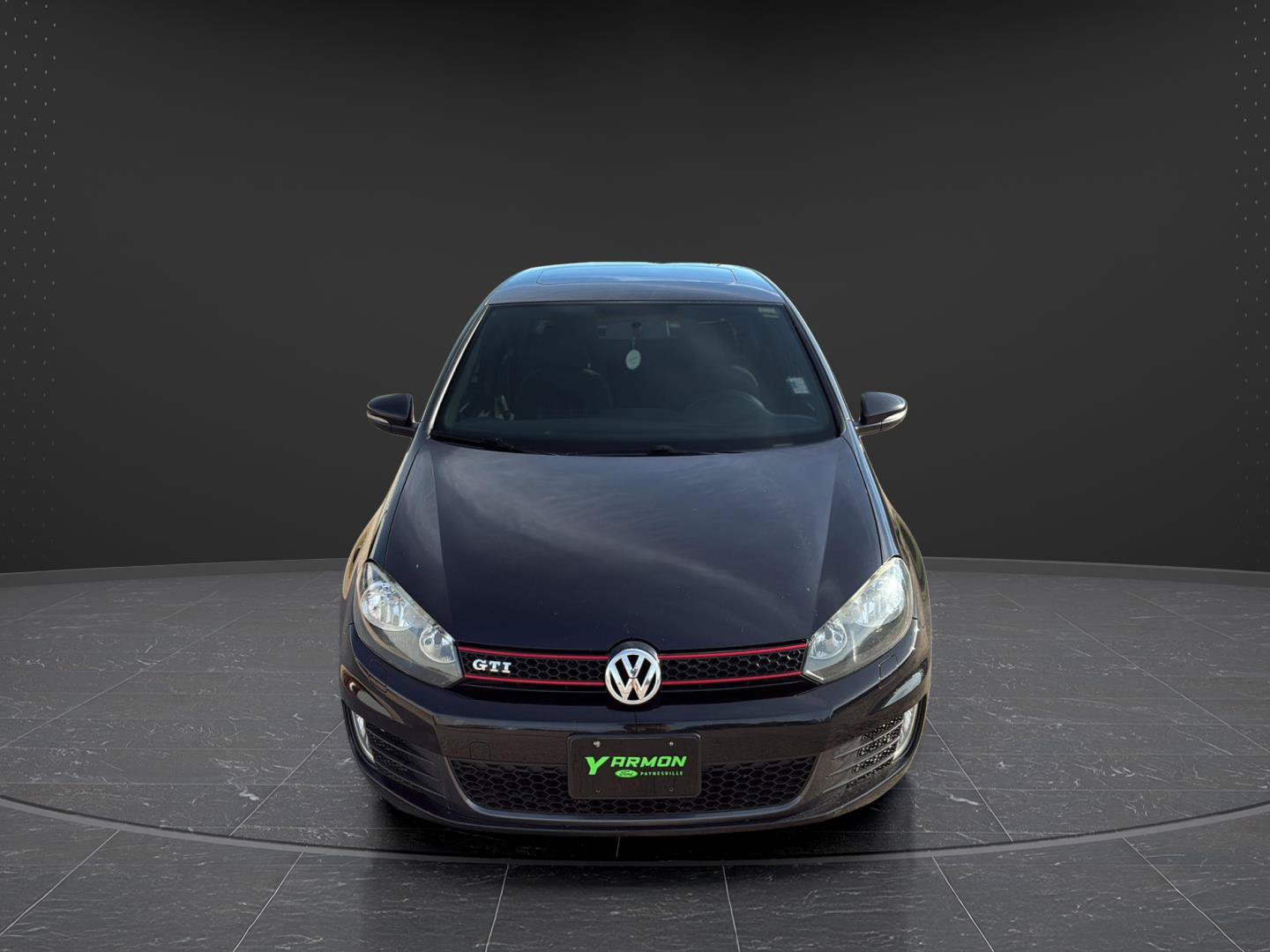 Used 2011 Volkswagen Golf 4-Door FWD image 7