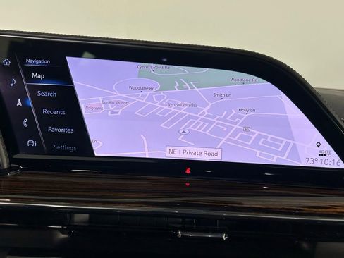 Used 2021 Cadillac Escalade ESV Premium Luxury AWD/4WD image 23