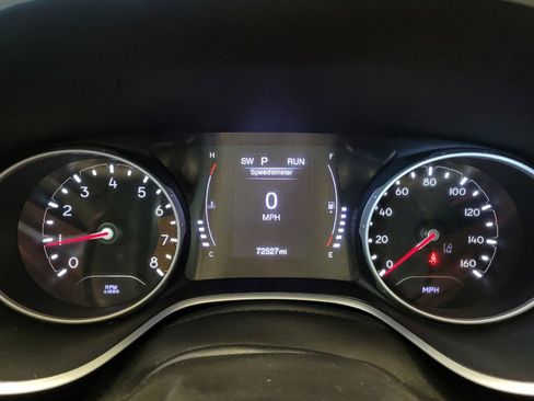 Used 2020 Jeep Compass Latitude FWD image 23