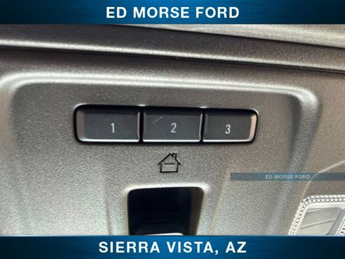 Used 2019 GMC Sierra 1500 SLT w/ SLT Premium Plus Package RWD image 17