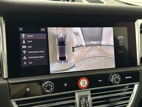 New 2025 Porsche Macan image 28