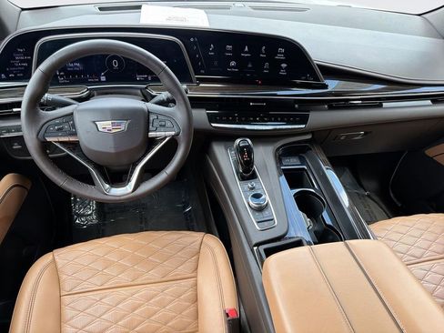 Used 2022 Cadillac Escalade ESV Sport w/ Touring Package AWD/4WD image 6