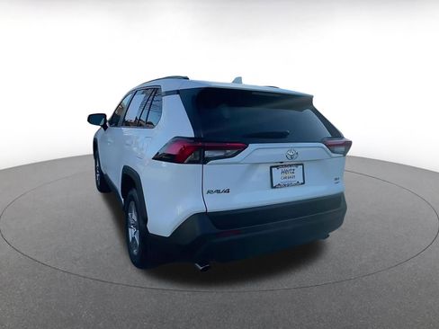 Used 2025 Toyota RAV4 XLE w/ Convenience Package image 11