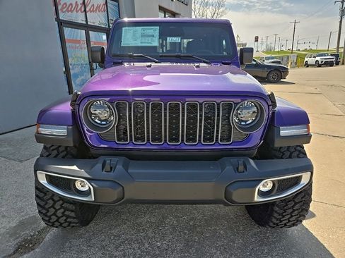 New 2026 Jeep Gladiator Sport AWD/4WD image 15
