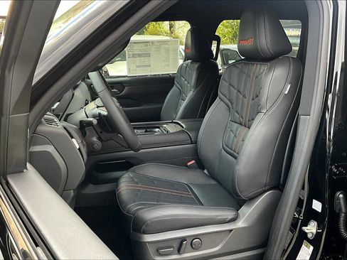 New 2026 Nissan Armada PRO-4X w/ Captain's Chari Seat Package image 15