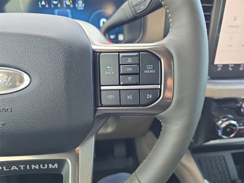 Used 2026 Ford F450 Platinum w/ Platinum Plus Package image 19