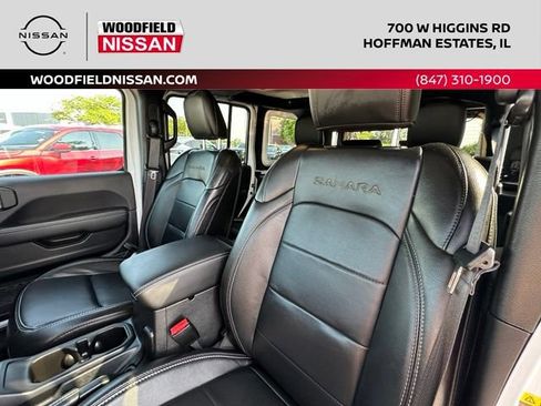 Used 2023 Jeep Wrangler Unlimited Sahara w/ Cold Weather Group AWD/4WD image 27