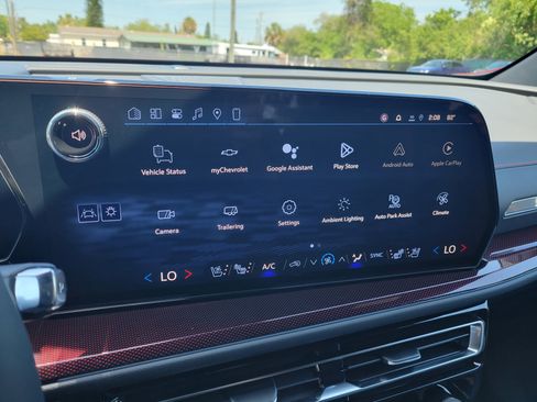 New 2026 Chevrolet Traverse RS FWD image 18