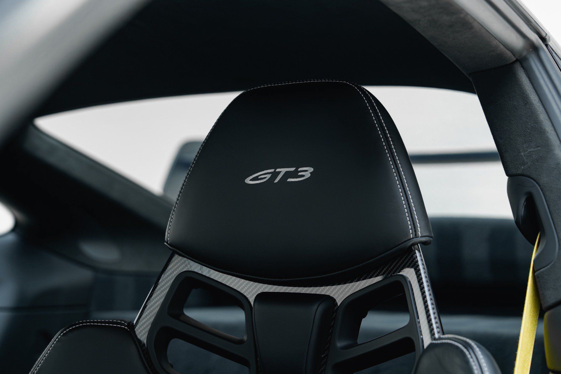 Used 2022 Porsche 911 GT3 RWD image 41