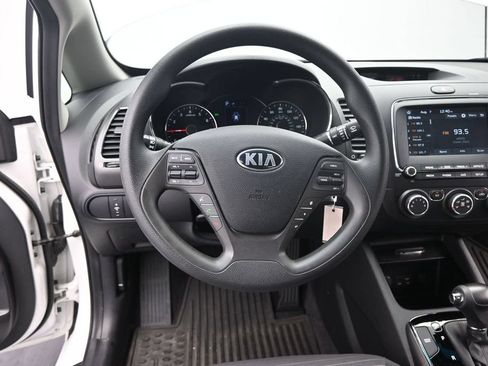 Used 2018 Kia Forte LX w/ LX Popular Package FWD image 32