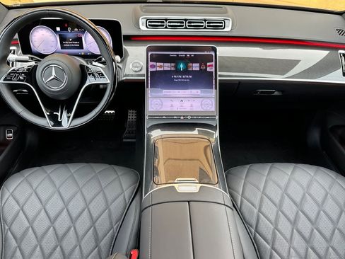 New 2025 Mercedes-Benz S 580 4MATIC Sedan image 9