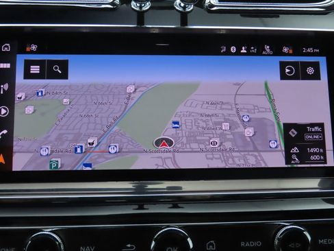 Used 2023 Bentley Bentayga Extended Wheelbase image 15