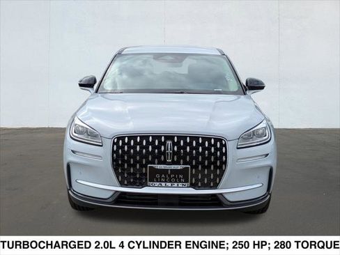 New 2025 Lincoln Corsair Reserve w/ Rear Removable Package Tray image 4