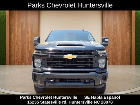 Certified 2025 Chevrolet Silverado 2500 Custom w/ Custom Value Package AWD/4WD image 2