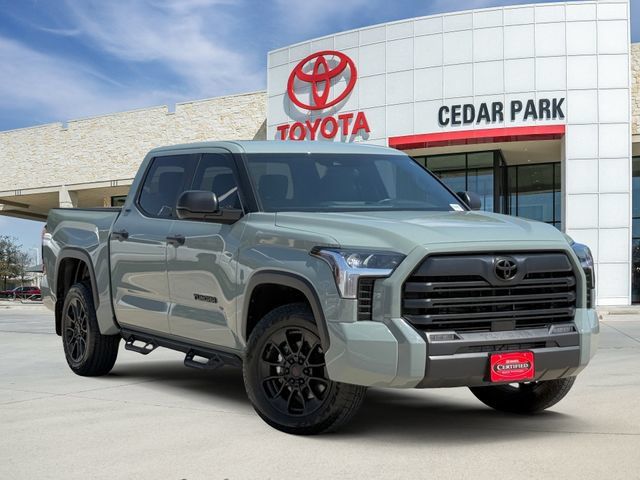 Used 2025 Toyota Tundra SR5 AWD/4WD image 1