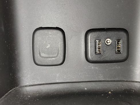 Used 2019 GMC Acadia SLT AWD/4WD image 25