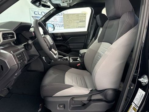 New 2025 Toyota Tacoma TRD Off-Road image 15