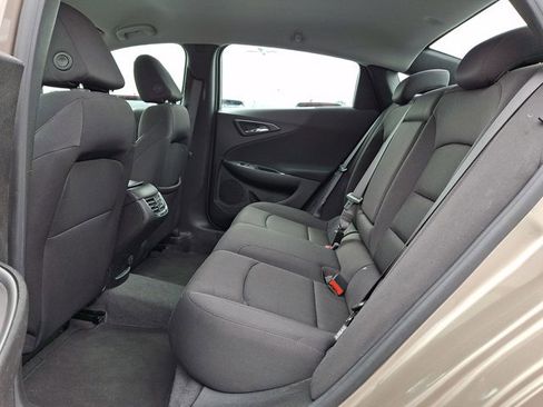 Used 2024 Chevrolet Malibu LT image 10