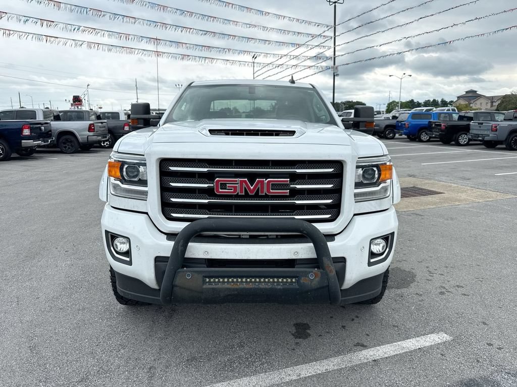 Used 2018 GMC Sierra 2500 SLT w/ Duramax Plus Package AWD/4WD image 8