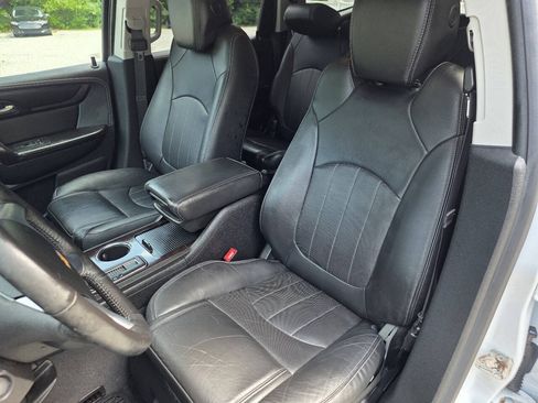 Used 2017 Chevrolet Traverse Premier AWD/4WD image 12
