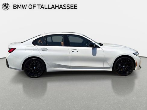 New 2026 BMW 330i Sedan w/ M Sport Package RWD image 4