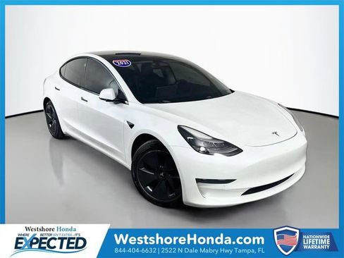 Used 2021 Tesla Model 3 Standard Range Plus RWD image 1