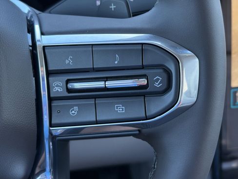 New 2026 GMC Terrain Denali w/ LPO, Floor Liner Package image 33