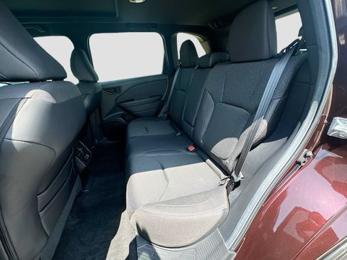 Used 2026 Subaru Forester Premium AWD/4WD image 29