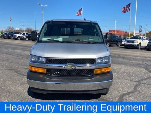 Certified 2021 Chevrolet Express 2500 LT w/ LT Preferred Equipment Group image 2