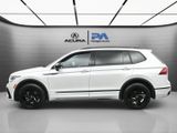 Used 2023 Volkswagen Tiguan SE R-Line image 2
