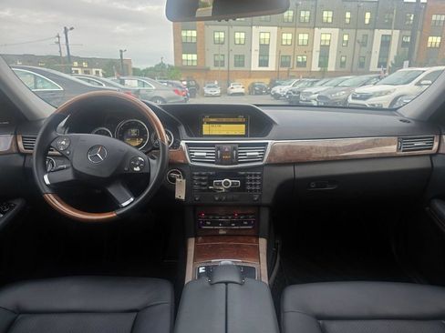Used 2012 Mercedes-Benz E 350 4MATIC Sedan image 10