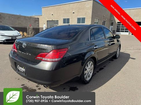Used 2009 Toyota Avalon Limited image 7