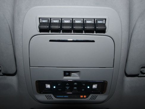 Used 2024 Ford F350 Limited w/ FX4 Off-Road Package image 24