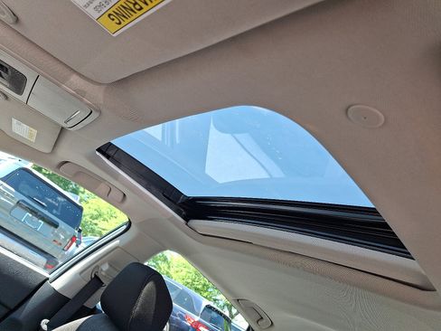 Certified 2024 Honda Accord EX image 14
