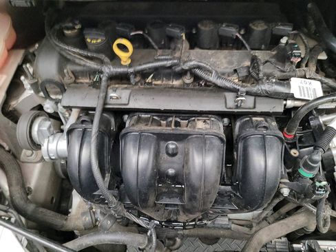Used 2016 Ford Escape SE FWD image 30