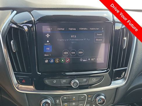Used 2023 Chevrolet Traverse RS w/ LPO, Floor Liner Package FWD image 11